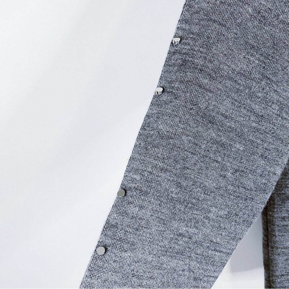 Alice & Olivia - Grey Long Sleeve Top - Picture 3 of 5